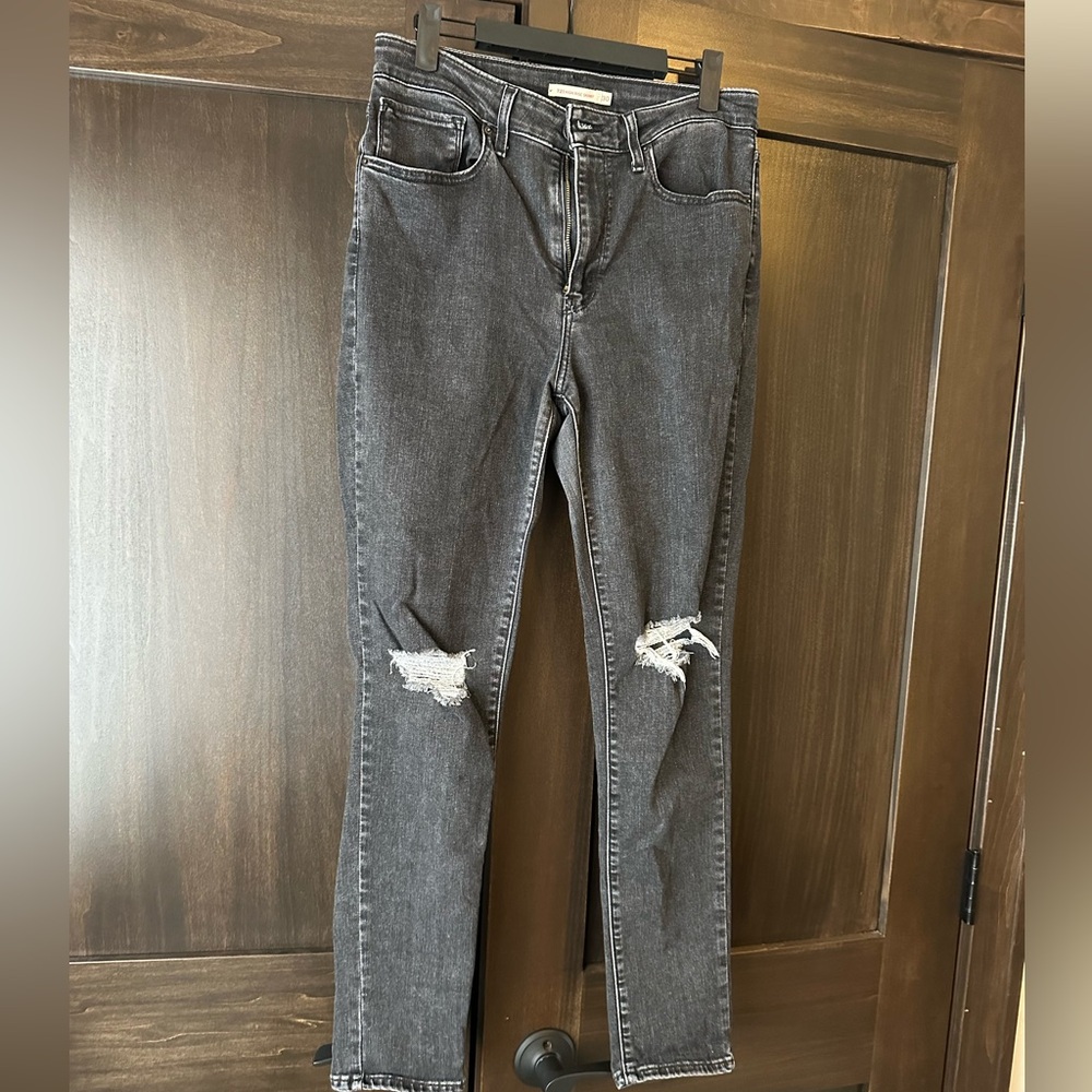 Black Jeans